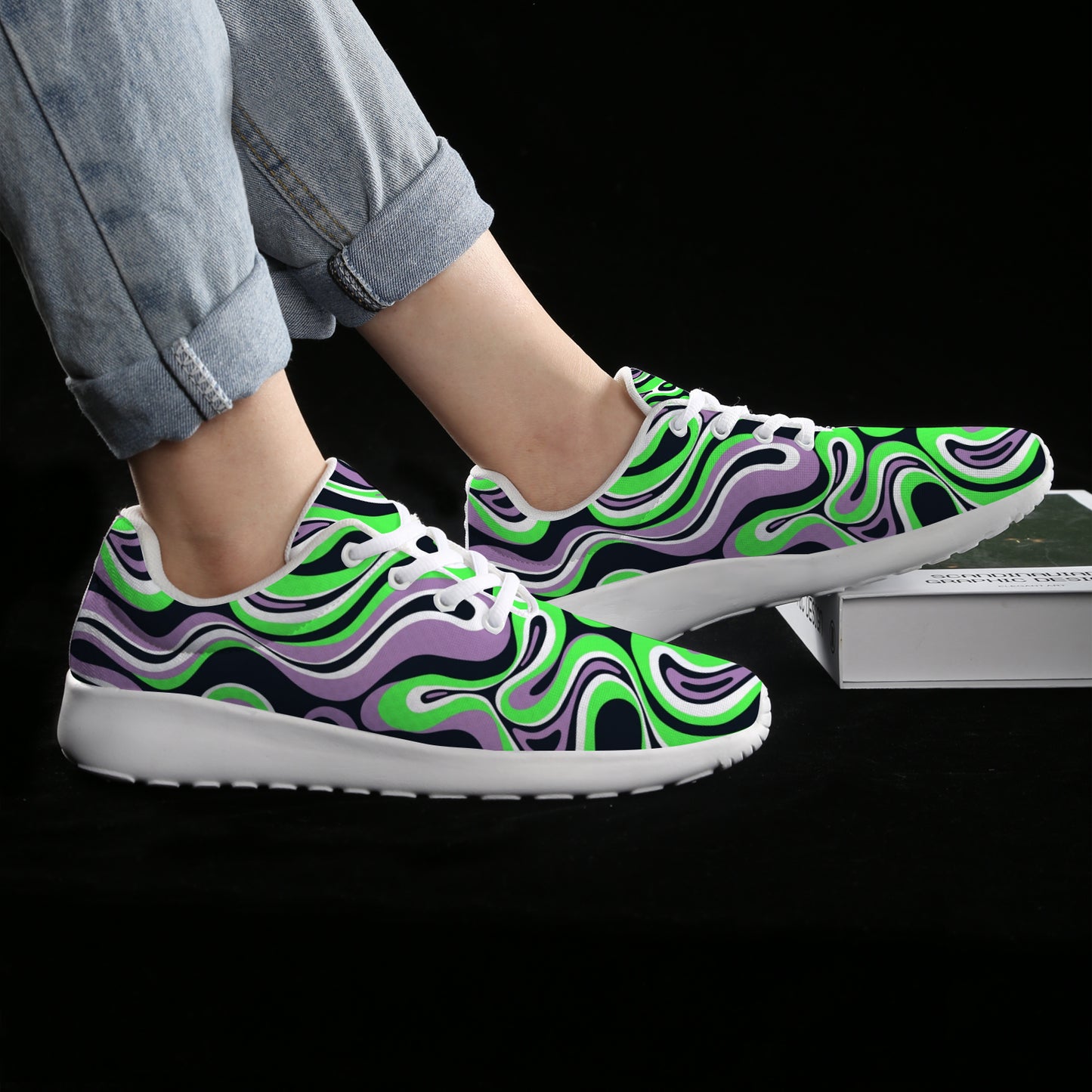 Apple Wave Men's Athletic Shoes