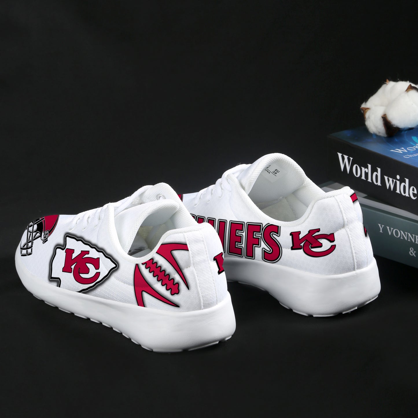 Men's Athletic Shoes